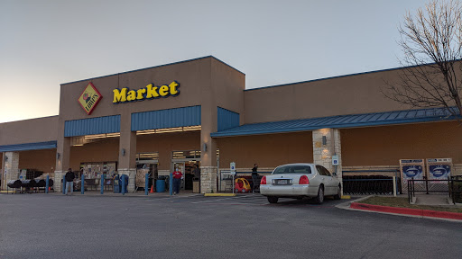 Lowes Market, 7708 Lohman Ford Rd, Lago Vista, TX 78645, USA, 