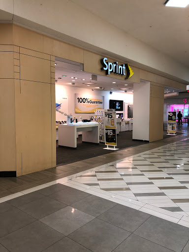 Shopping Mall «Briarwood Mall», reviews and photos, 100 Briarwood Cir, Ann Arbor, MI 48108, USA