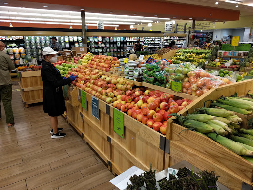 Grocery Store «Whole Foods Market», reviews and photos, 647 Washington St, Newton, MA 02458, USA