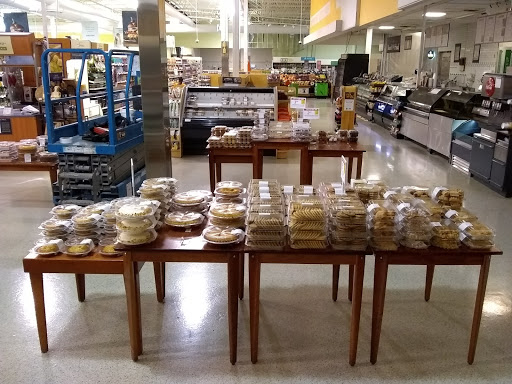 Shopping Mall «La Belle Plaza Shopping Center», reviews and photos, 1535 S Highland Ave, Clearwater, FL 33756, USA