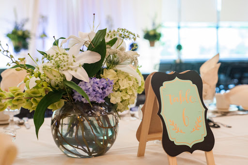 Florist «Avalon European Floral», reviews and photos, 504 Water St, Eau Claire, WI 54703, USA