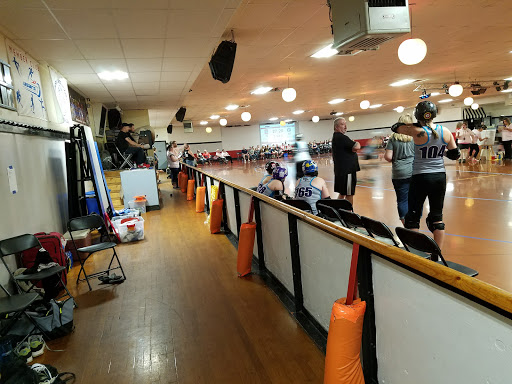 Roller Skating Rink «Aurora Skate Center», reviews and photos, 34W113 Montgomery Rd, Aurora, IL 60504, USA