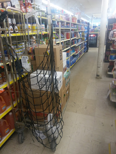 Discount Store «Dollar General», reviews and photos, 1026 E Main St, Gas City, IN 46933, USA