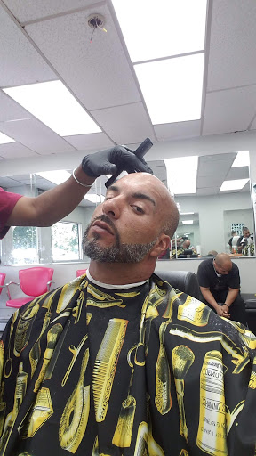 Barber Shop «Cash Money Barber Shop», reviews and photos, 156 Yonkers Ave, Yonkers, NY 10701, USA