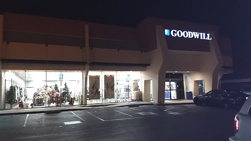 Thrift Store «Goodwill of Silicon Valley», reviews and photos, 1125 S De Anza Blvd, San Jose, CA 95129, USA