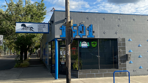Liquor Store «11th Avenue Liquor», reviews and photos, 1040 SE Hawthorne Blvd, Portland, OR 97214, USA
