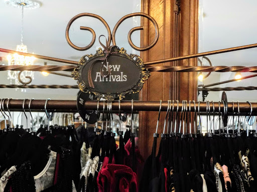 Vintage Clothing Store «Muse Atelier», reviews and photos, 5150 W Michigan Ave, Ypsilanti, MI 48197, USA