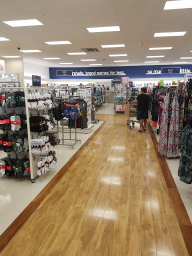 Department Store «Marshalls & HomeGoods», reviews and photos, 731 Centerview Blvd, Kissimmee, FL 34741, USA
