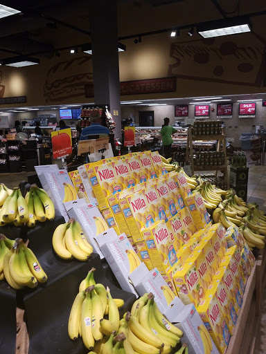 Supermarket «Giant Eagle Supermarket», reviews and photos, 2775 W Market St, Fairlawn, OH 44333, USA