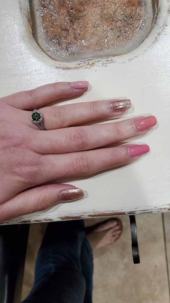 Roma Day Salon & Spa 70774