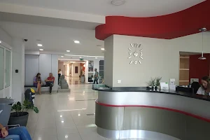 Hospital „Re-Medika“ image