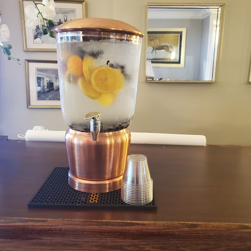 Wedding Venue «Whitehouse Caterers at Overhills Mansion, circa 1897», reviews and photos, 916 S Rolling Rd, Catonsville, MD 21228, USA