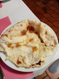 Photo n°58 de Le Kashmir à Cosne-Cours-sur-Loire ()