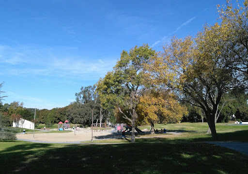 Shopping Mall «Country Hills Shopping Center», reviews and photos, 2905 Rolling Hills Rd, Torrance, CA 90505, USA