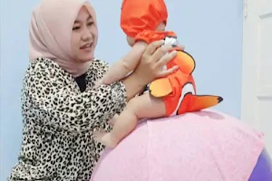Baby Care & Baby Spa Bidan Citra & imunisasi bayi & KB & skin care (home care bojongkulur ) image