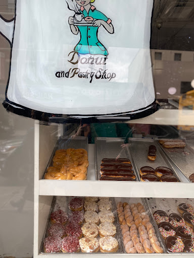 Donut Shop «Peter Pan Donut & Pastry Shop», reviews and photos, 727 Manhattan Ave, Brooklyn, NY 11222, USA