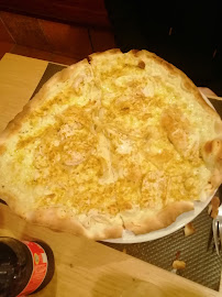 Plats et boissons du Pizzeria La Voltera à Châteauneuf-du-Faou - n°3