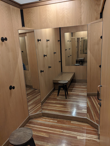 Sportswear Store «lululemon athletica», reviews and photos, 3070 Washtenaw Ave #112, Ann Arbor, MI 48104, USA