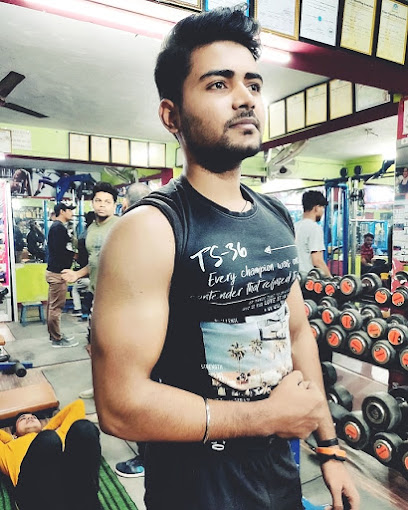 Fitness Club (unisex gym) Ausaf Rehan - Lovely Beauty Parlour, 33/T, Shivkatra Rd, Lal Bangla, Near, Kanpur, Uttar Pradesh 208007, India