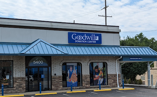 Donations Center «Goodwill Industries of Greater Cleveland & East Central Ohio», reviews and photos