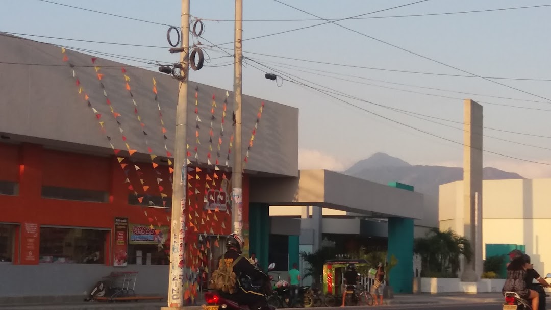 Centro Comercial Altos de Ciénaga