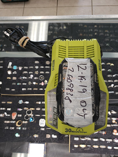 Pawn Shop «Hollywood Treasures», reviews and photos, 772 East Ridge Road, Rochester, NY 14621, USA