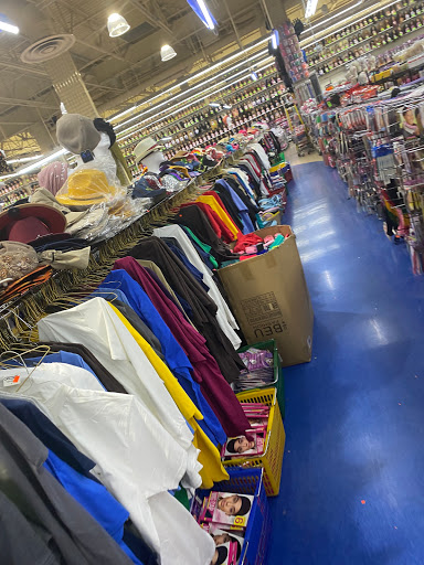 Beauty Supply Store «Giant Beauty Supply», reviews and photos, 11145 S Michigan Ave, Chicago, IL 60628, USA