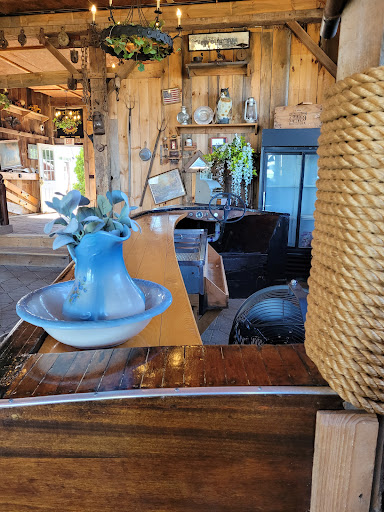 Wedding Venue «Chantelle Marie Lakehouse & Celebration Hall», reviews and photos, 5151 W Lake Rd, Auburn, NY 13021, USA