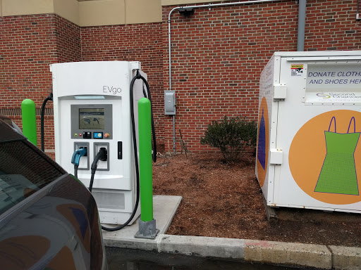 Grocery Store «Whole Foods Market», reviews and photos, 808 Massachusetts Ave, Arlington, MA 02476, USA