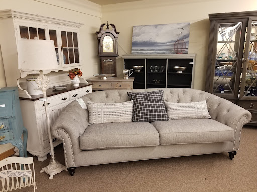 Consignment Shop «Refabulous Furnishings», reviews and photos, 2231 Vestal Pkwy W, Vestal, NY 13850, USA