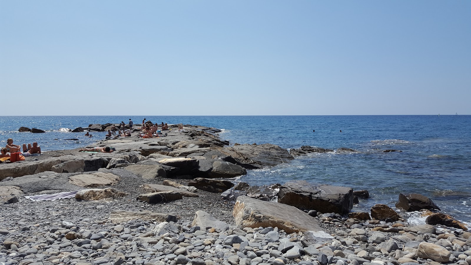 Fotografie cu La Rabina beach zonă sălbatică