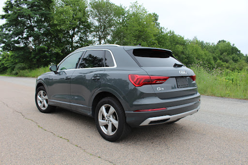 Used Car Dealer «Imotobank Car Dealership», reviews and photos, 10 Industrial Rd, Walpole, MA 02081, USA