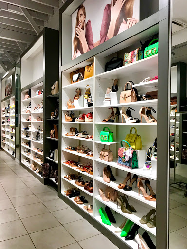 Shoe Store «Aldo Shoes», reviews and photos, 1450 3rd Street Promenade, Santa Monica, CA 90401, USA