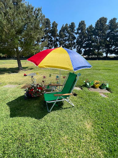 Memorial Park «Forest Lawn - Hollywood Hills», reviews and photos, 6300 Forest Lawn Dr, Los Angeles, CA 90068, USA