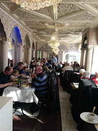 Atmosphère du Restaurant Le Méditerranéen à Bruay-la-Buissière - n°17