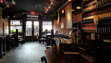 Sláinte Bar and Lounge - 304 Bowery, New York, NY 10012