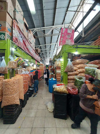 Mercado General Mariano Escobedo