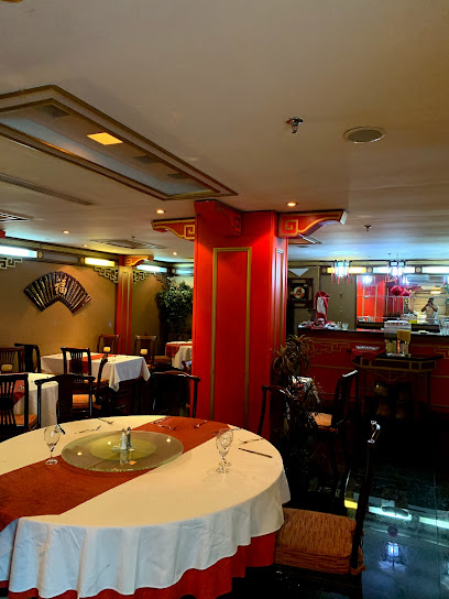 The Red Dragon - C4Q4+FF8, King Khaled St, Al Souq, Dammam 32242, Saudi Arabia