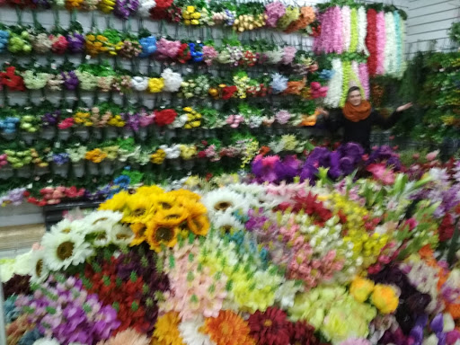 Artificial flower shops in Oporto