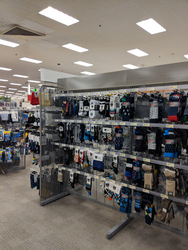 Department Store «Target», reviews and photos, 50 Spring Valley Market Pl, Spring Valley, NY 10977, USA