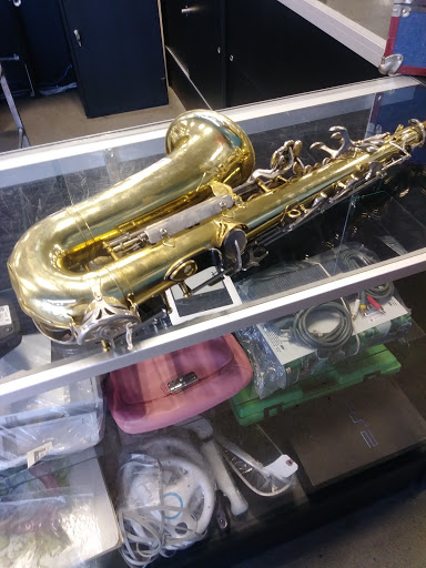 Thrift Store «Pebble Creek Goodwill Retail Store & Donation Center», reviews and photos, 15433 W McDowell Rd, Goodyear, AZ 85395, USA