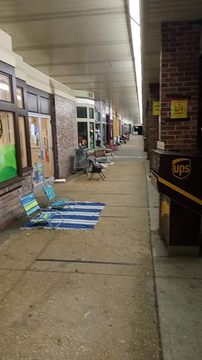 Shopping Mall «Airport Plaza Shopping Center», reviews and photos, 1390 NJ-36, Hazlet, NJ 07730, USA