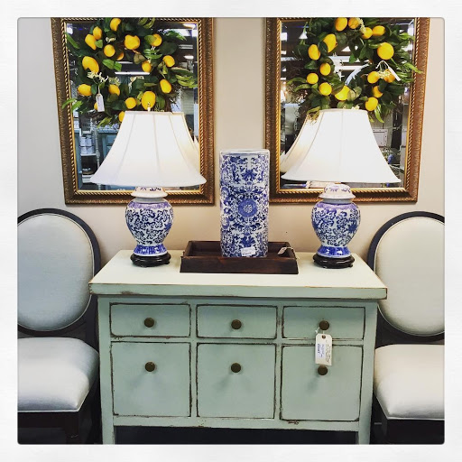 Used Furniture Store «Consign Design Interior», reviews and photos, 5556 Atlanta Hwy, Flowery Branch, GA 30542, USA
