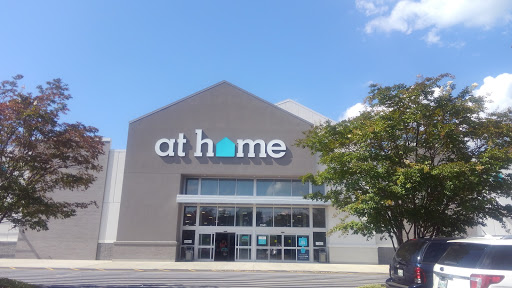 Home Goods Store «At Home», reviews and photos, 11221 Outlet Dr, Knoxville, TN 37932, USA
