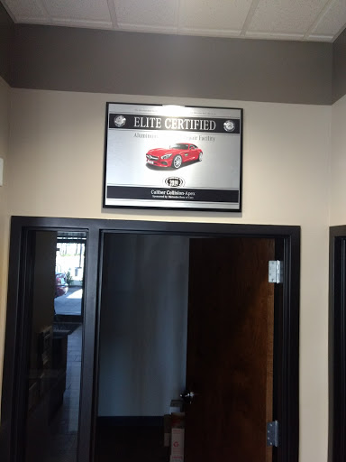 Auto Body Shop «Caliber Collision», reviews and photos, 1290 Pine Plaza Dr, Apex, NC 27523, USA