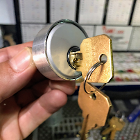 Lazimi Locksmith / Palos Verdes Lock & Key - Photo 1 - Car repair in Torrance, CA, Long Beach