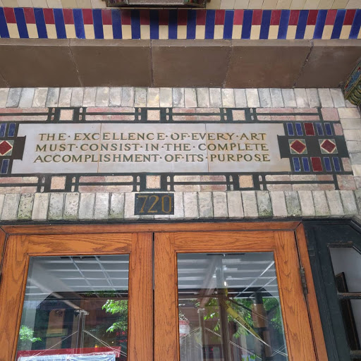 Movie Theater «ShowPlace ICON Theatres at Roosevelt Collection with ICON•X - Chicago», reviews and photos, 1011 S Delano Ct, Chicago, IL 60605, USA