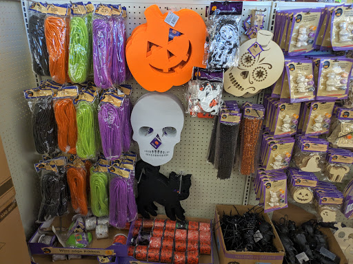 Dollar Store «Dollar Tree», reviews and photos, 1360 Park Manor Blvd, Pittsburgh, PA 15205, USA