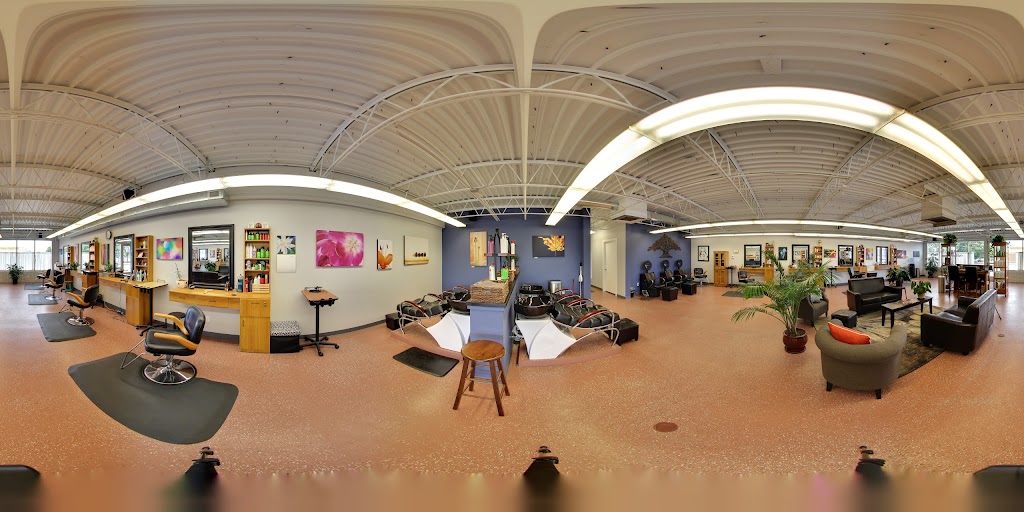 RooTs A HaiR StuDio 80304