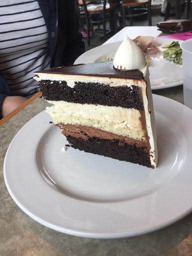 Cafe «Mad Hatter Cafe + Bakeshop», reviews and photos, 1802 W Main St, Durham, NC 27705, USA